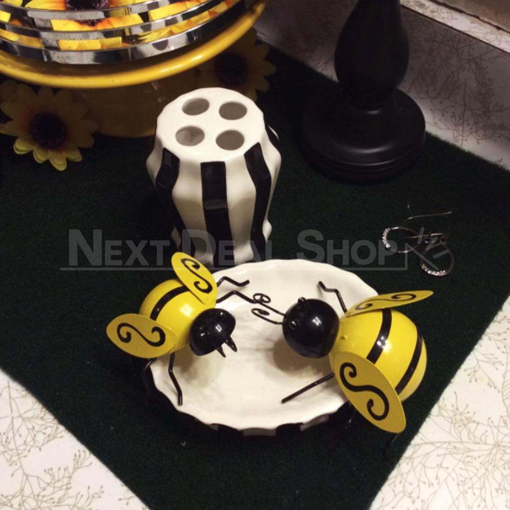 Skorter | 4 Pcs Metal Bumblebee Wall Decor