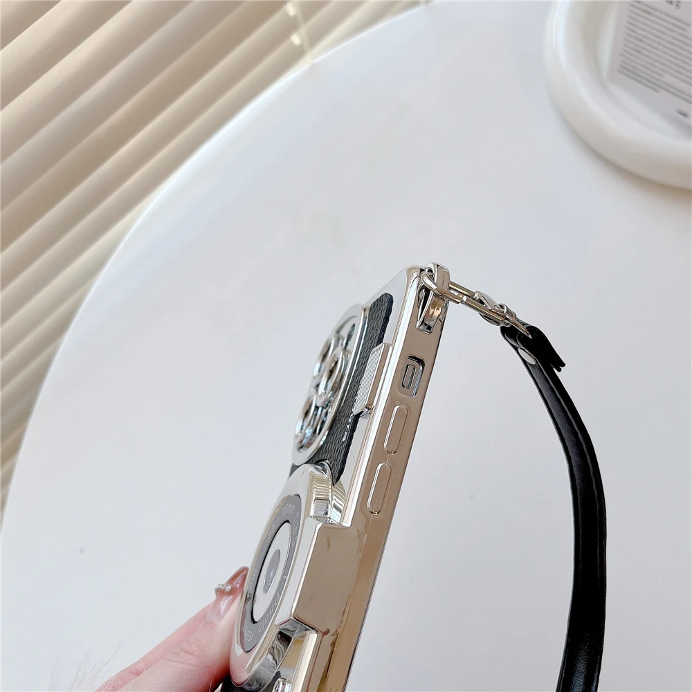 Skorter | Limited Edition Old School Camera iPhone Case