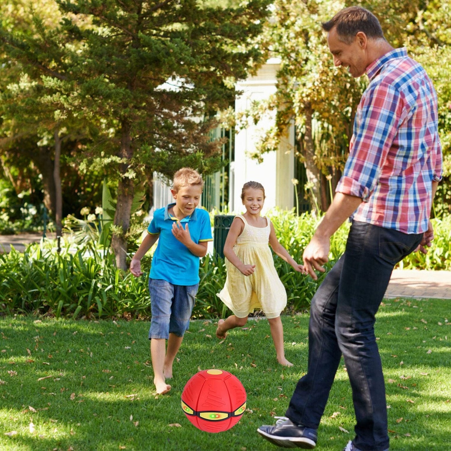 Skorter | 4-pack: Flying saucer ball with LED lights