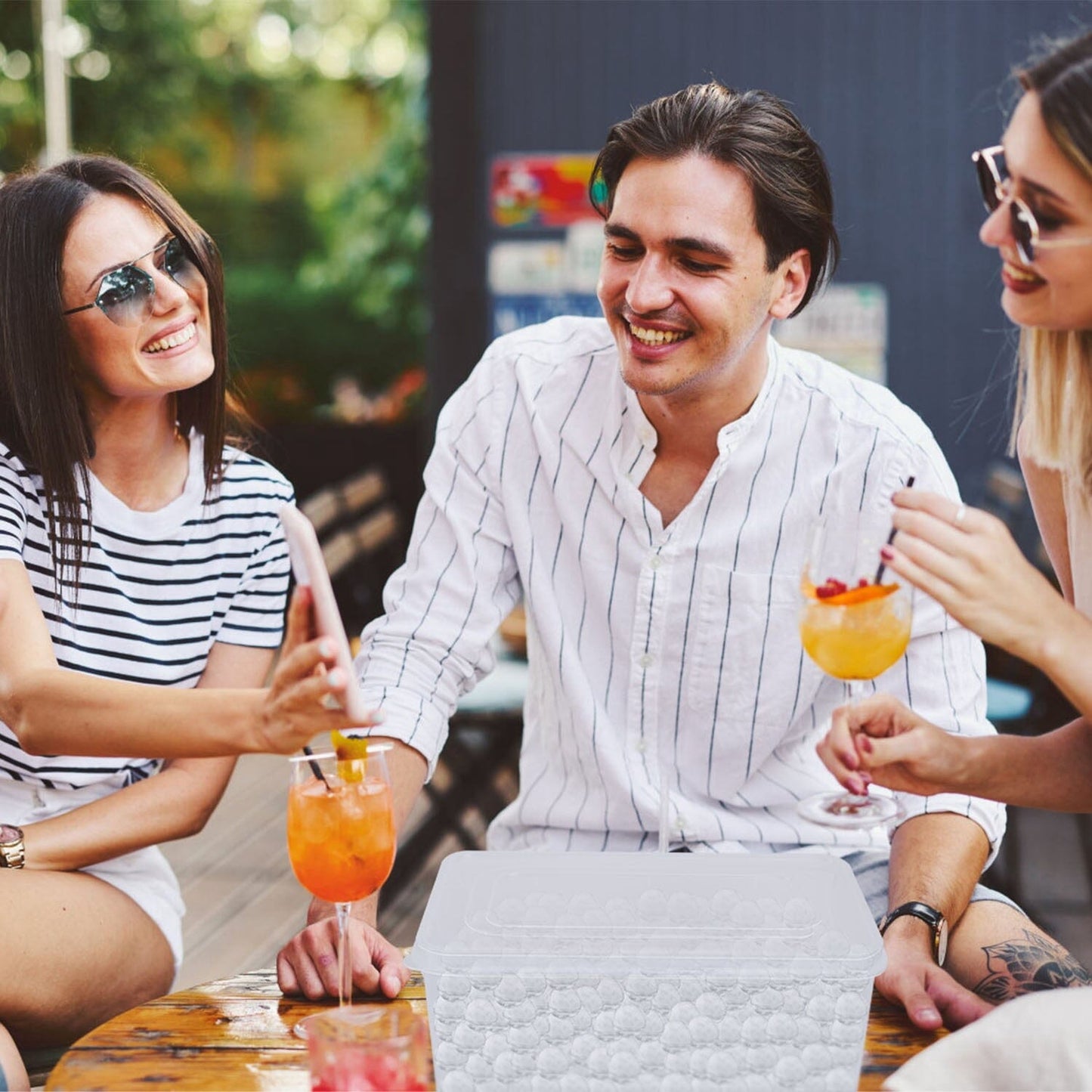 Skorter | 4-Pack: Small Ice Cube Maker Mold with Lid Box