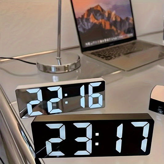 Skorter | DigiGlow - Digital alarm clock with LED screen