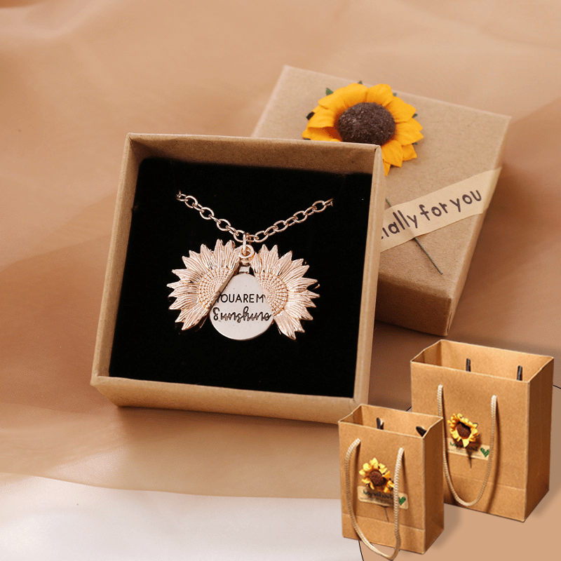Skorter | "You Are My Sunshine" Sunflower Necklace(Double-sided engraving)