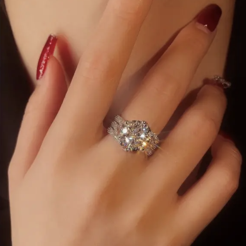 Skorter | 3-Carat Super Flash Moissanite Ring