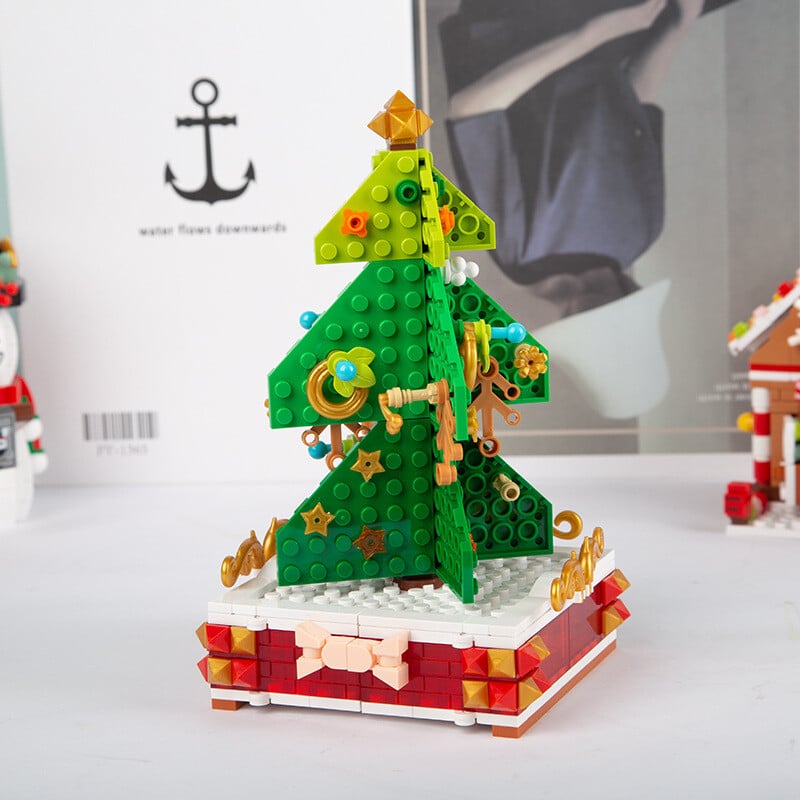 Skorter | 360 PCS Music Box Christmas Tree Building Blocks