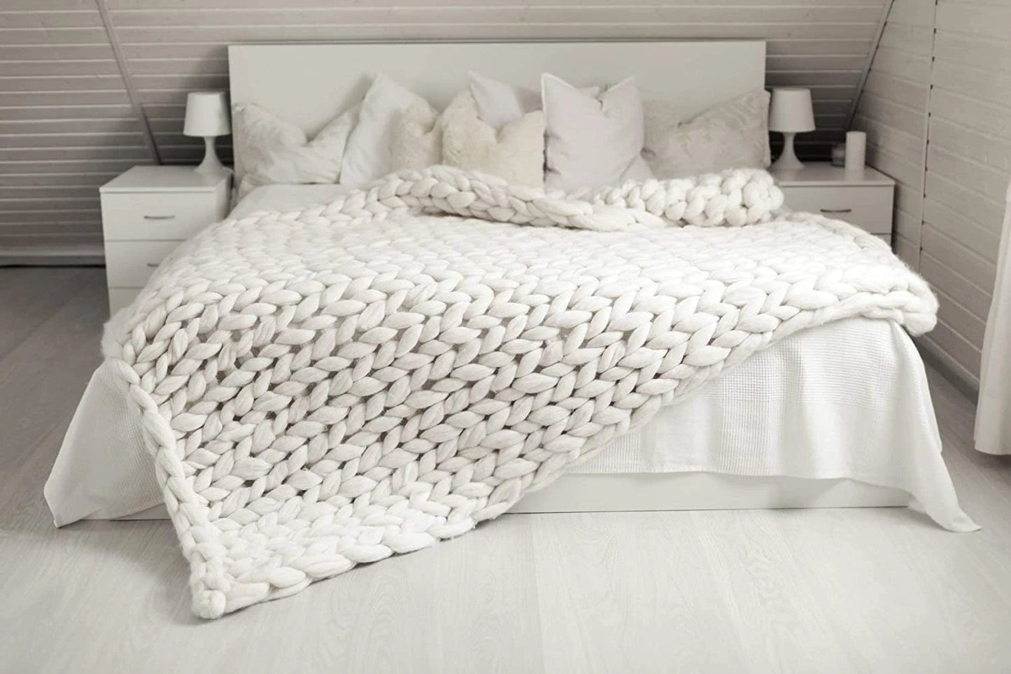 Skorter | Chunky Knit Blanket