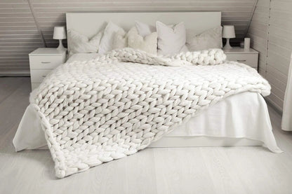 Skorter | Chunky Knit Blanket