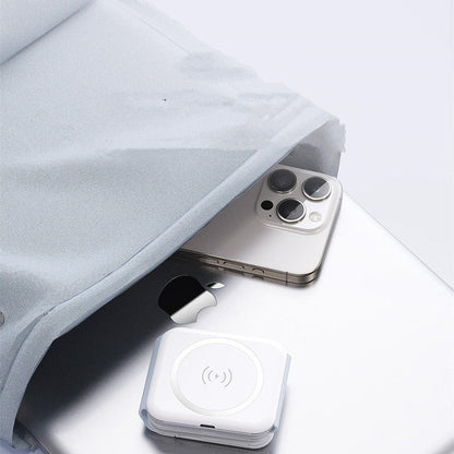 Skorter | 3-in-1 Multi-Functional Wireless Survival Card Charger