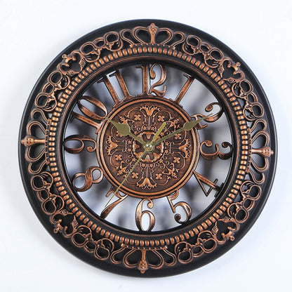 Skorter | Antique Elegance Wall Clock - Bring a Touch of History into Your Interior!