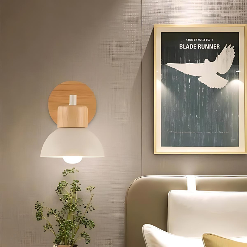 Skorter | Stylish wall lamp made of wood for a harmonious home