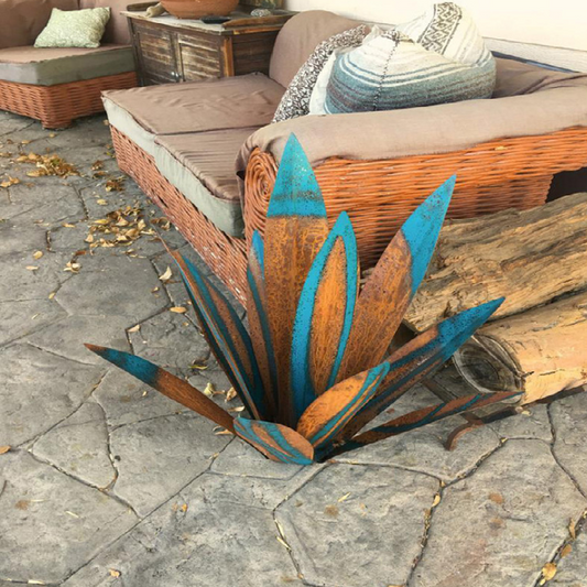 Skorter | Waterproof Solar Garden Agave Lamp as Decoration