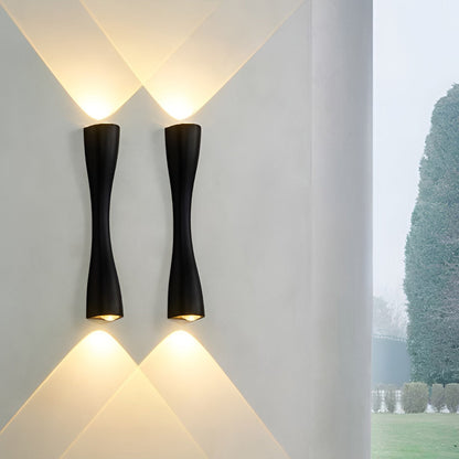 Skorter | LumiBriljant - LED Up and Down Wall Lamps in Modern Metal Finish