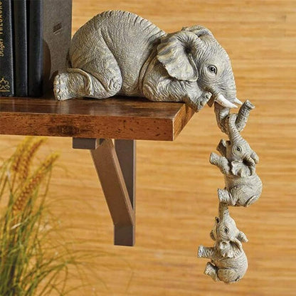 Skorter | Elephant sitter hand-painted figures