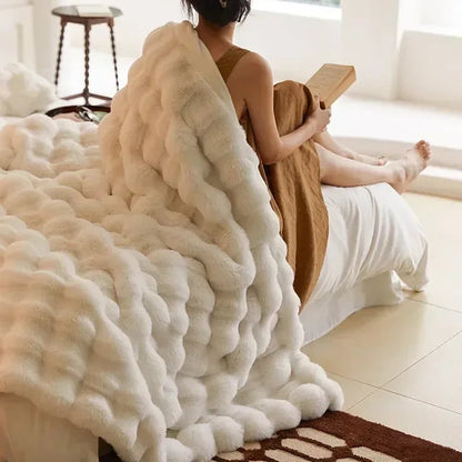 Skorter | Cozy Faux Fur Blanket