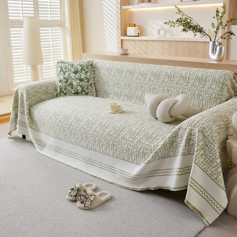 Skorter | Crystal Chill Sofa Cover