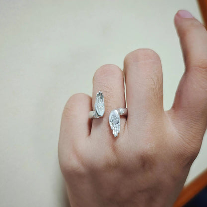 Skorter | Fearless Wish Buddha Hand Ring - Chic Couple Gift