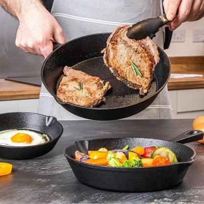 Skorter | Black Cast Iron Frying Pan
