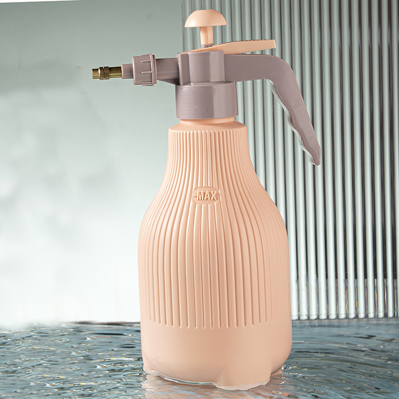 Skorter | Nordic Spray Bottle with Pressure Pump – For Effective Plant Watering