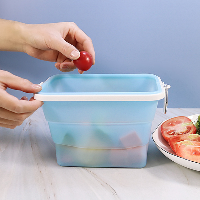 skorter | Collapsible Silicone Food Storage Box