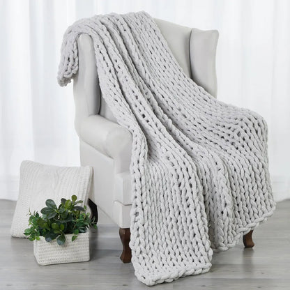 Skorter | 50" X 60" Kathy Ireland Chunky Chenille Plush Throw