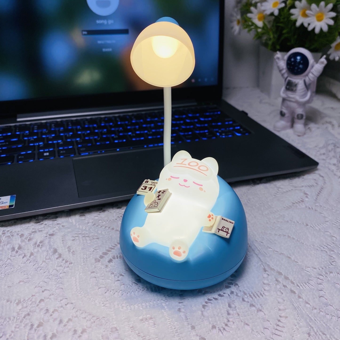 Skorter | SleepyKitten - USB Rechargeable LED Cat Night Light