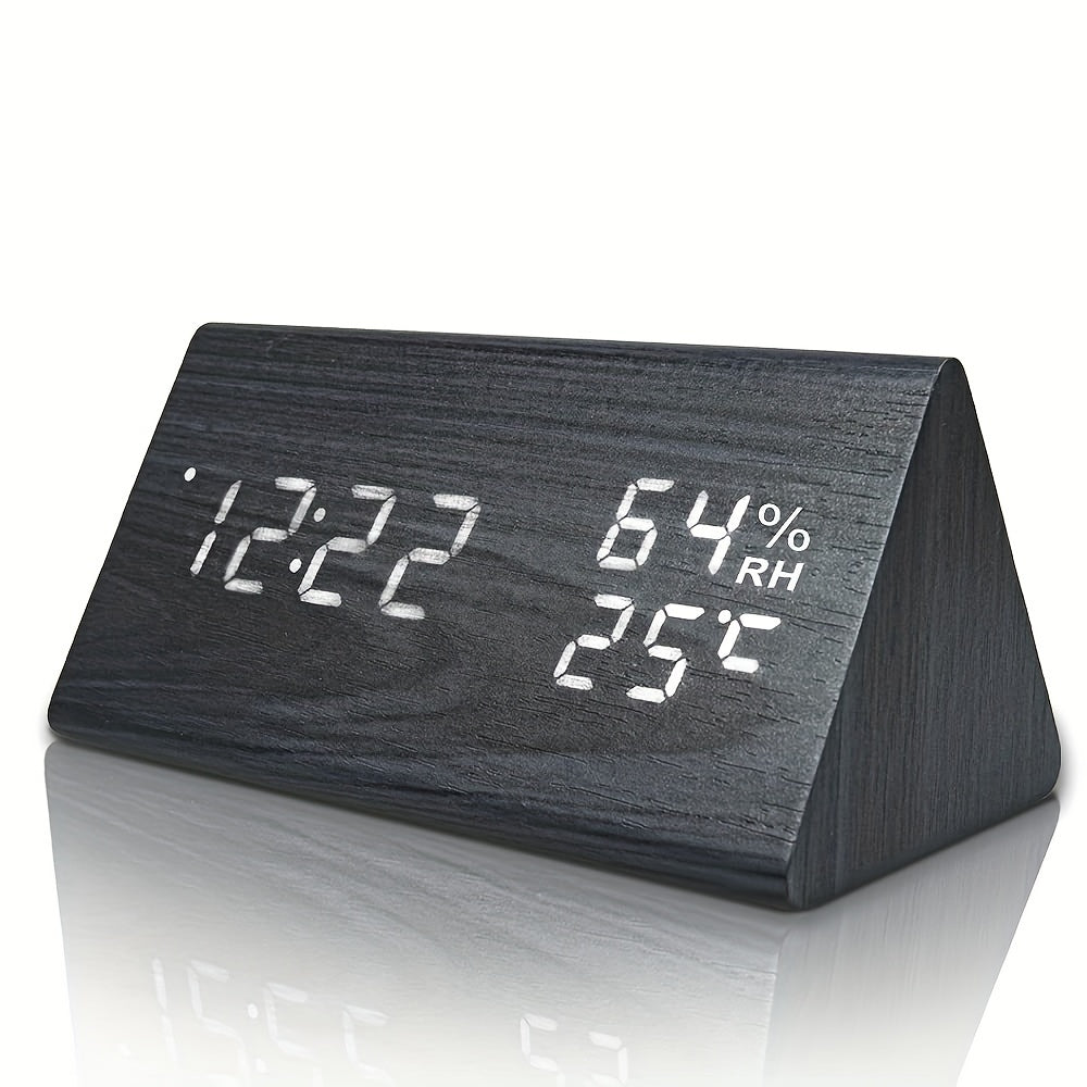 Skorter | NatureClock - Wooden clock with temperature and humidity display