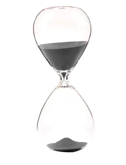 Skorter | Creative transparent hourglass made of glass