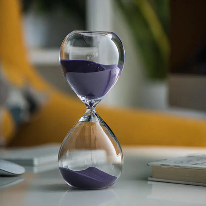 Skorter | Creative transparent hourglass made of glass