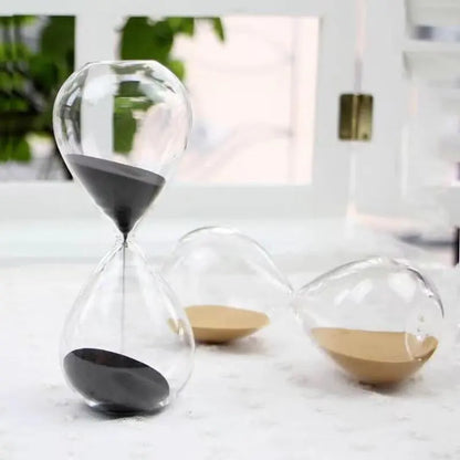 Skorter | Creative transparent hourglass made of glass