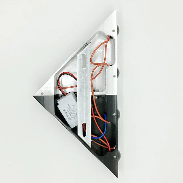 Skorter | 5-Light LED Outdoor Wall Lamps
