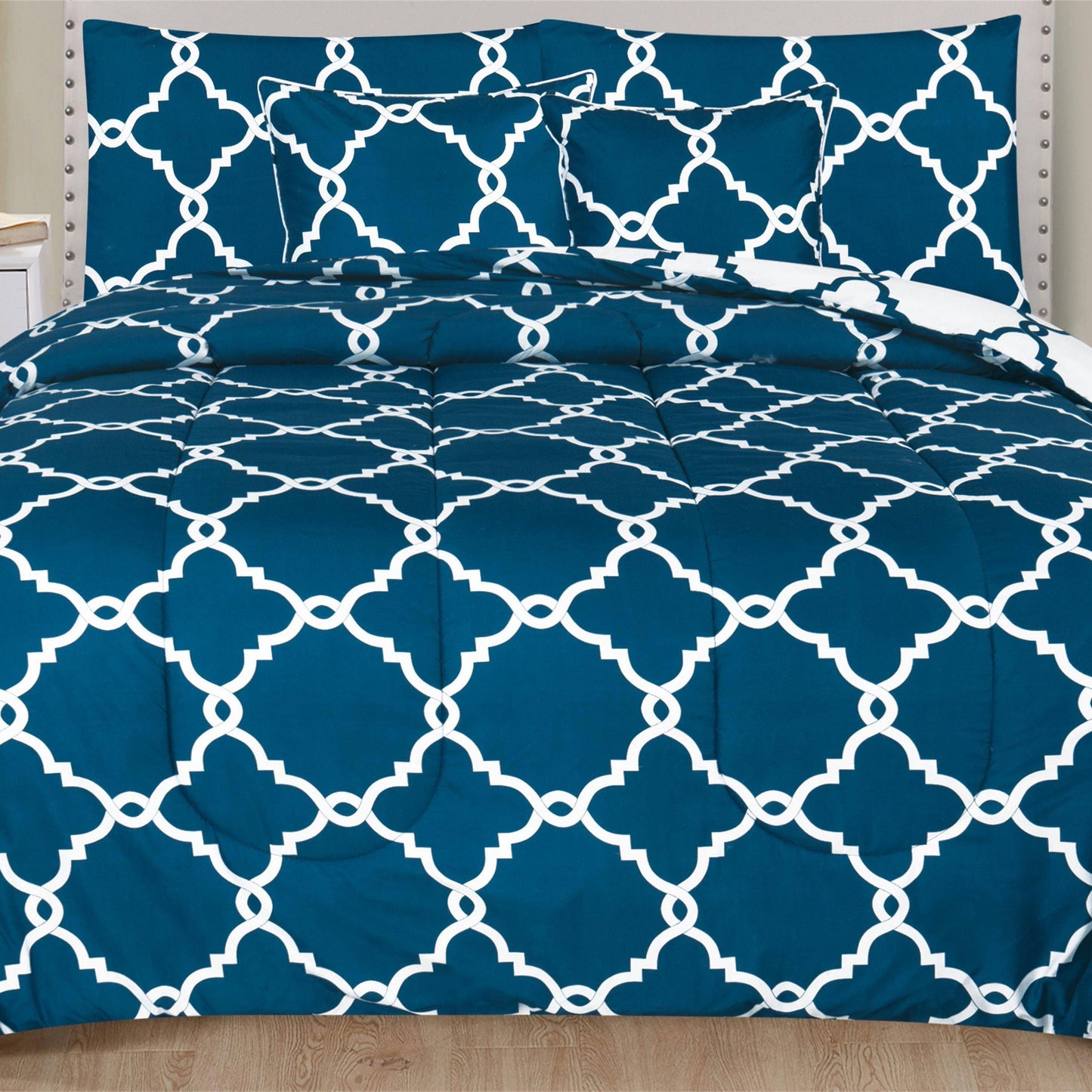 Skorter | 5-Piece: Padded Bedding Set