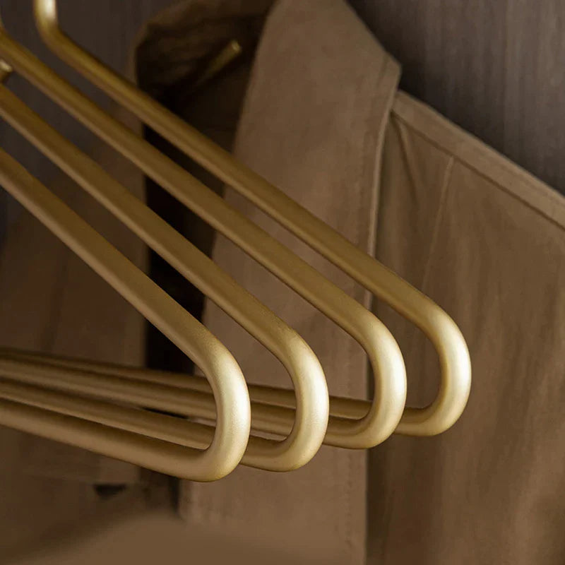 Skorter | 5 pieces of hangers made of solid matte gold/silver │ Seamless wardrobe organizer made of metal