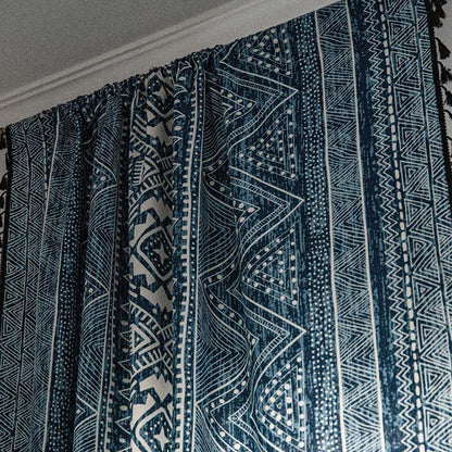 Skorter | Blue geometric pattern light-filtering curtain