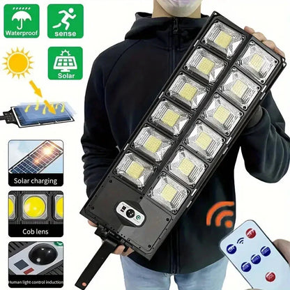 Skorter | 504-LED Ultra-Bright 6500K Solar Motion Sensor Gate Lighting with Remote Control