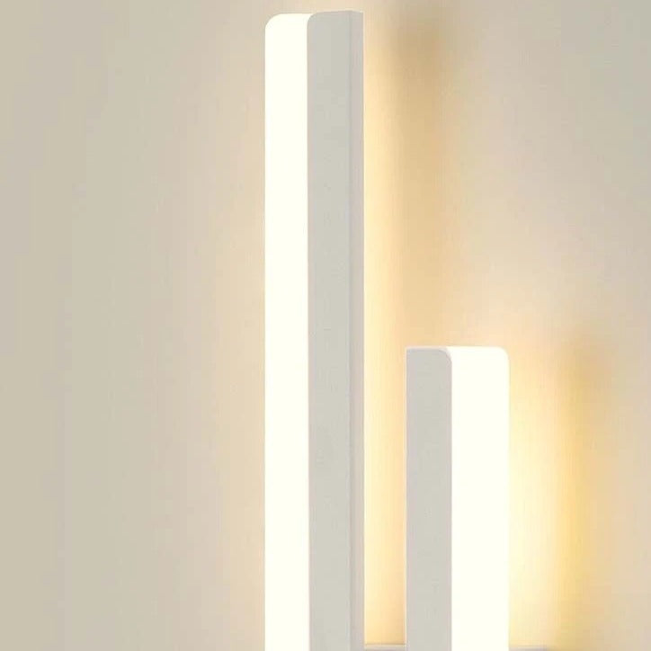 Skorter | Contempo LED Wall Lamp - Elongated Light