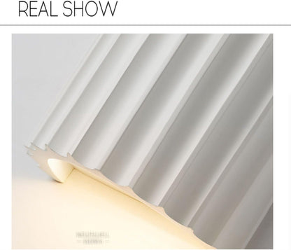 Skorter | Minimalist LED Wall Light – Soft Glow Up & Down Accent Lighting for Indoor Spaces