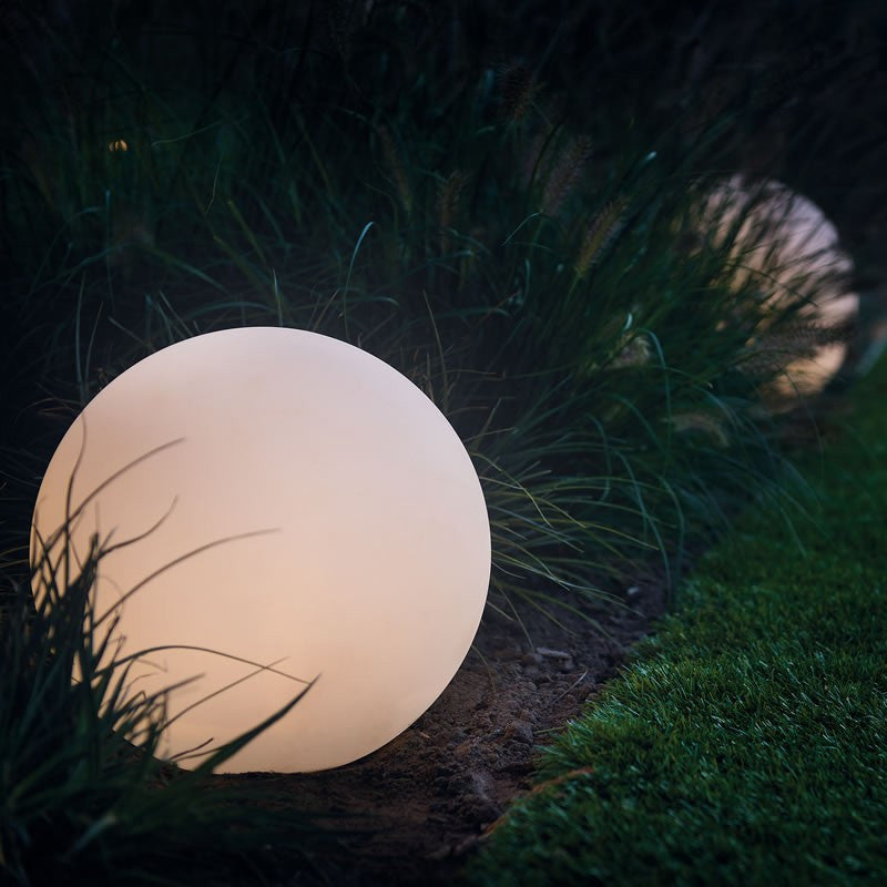 Skorter | Sphere-shaped garden lighting
