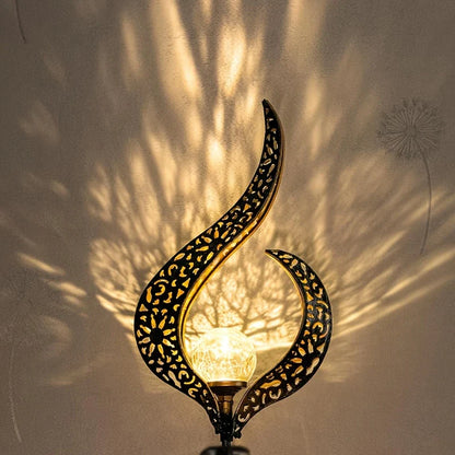 Skorter | Solar Garden Light made of Metal – Waterproof LED Design in Moon, Flame, Sun or Star Shape