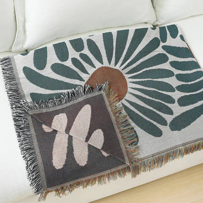 Skorter | Floral Daisy Woven Throw Blanket