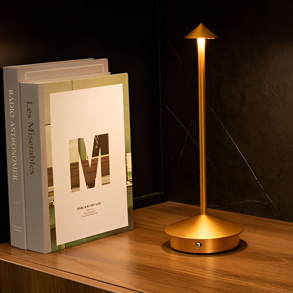 Skorter | Pina Pro - Stylish Dimmable USB Table Lamp