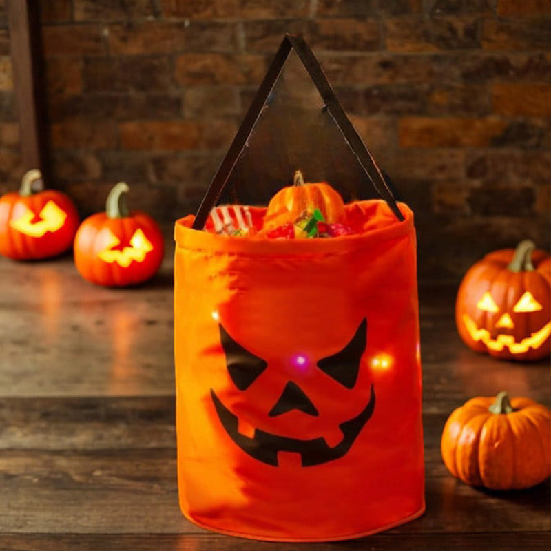 Skorter | Personalized glowing pumpkin bag