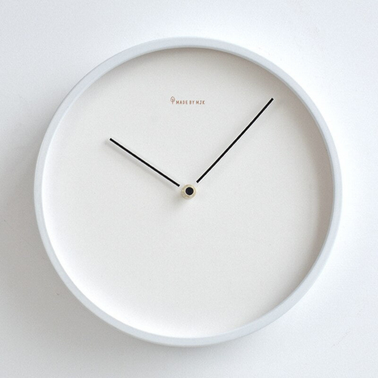 Skorter | Veyra – Minimalist Scandinavian Wall Clock | Modern Nordic Design