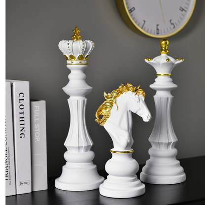 Skorter | Chess piece decor