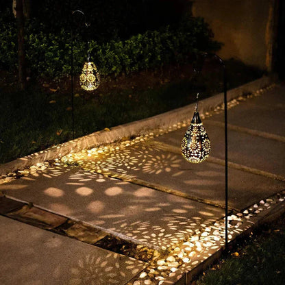 Skorter | Solar-powered & Weather-resistant Garden Lamp in Flower Design – For Stylish Outdoor Lighting