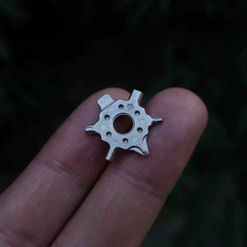 Skorter | Cool 4-in-1 Pry Tool & 6-in-1 Screwdriver Titanium Bead Chain