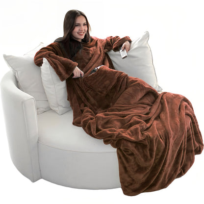 Skorter | Stay warm and cozy with this portable fleece blanket!