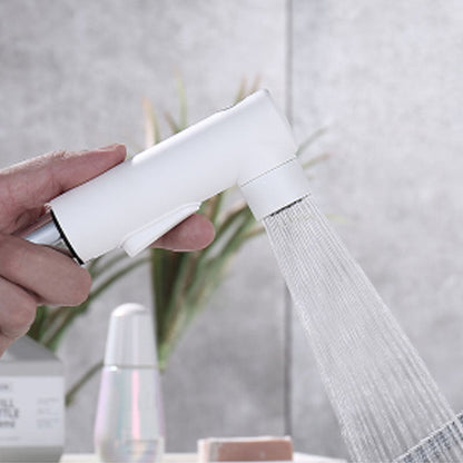 Skorter | Contemporary Single Handle Faucet Pull Out Kitchen Faucet with Lever Handle