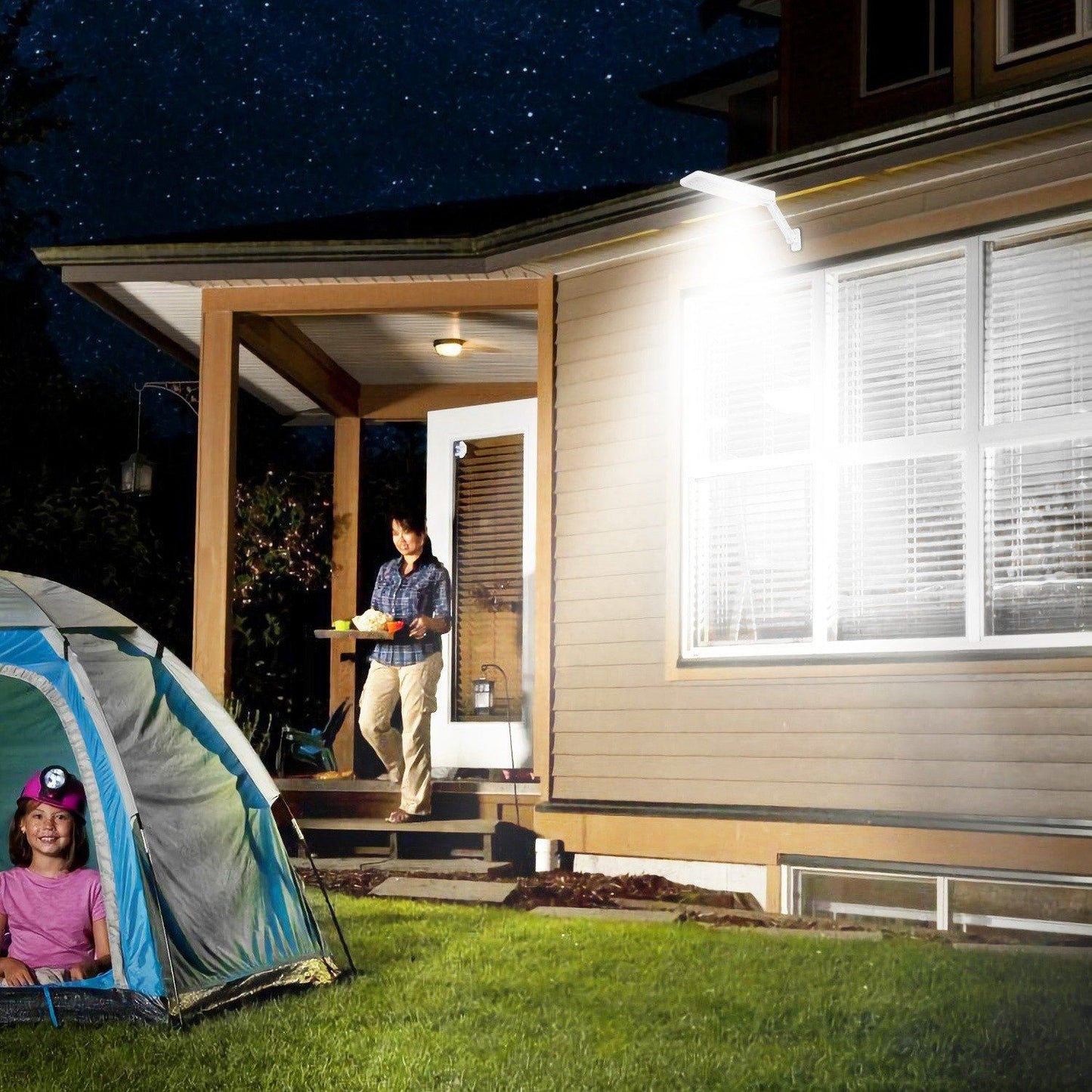 Skorter | 60LEDs Solar PIR Motion Sensor Remote Control Wireless Lamp