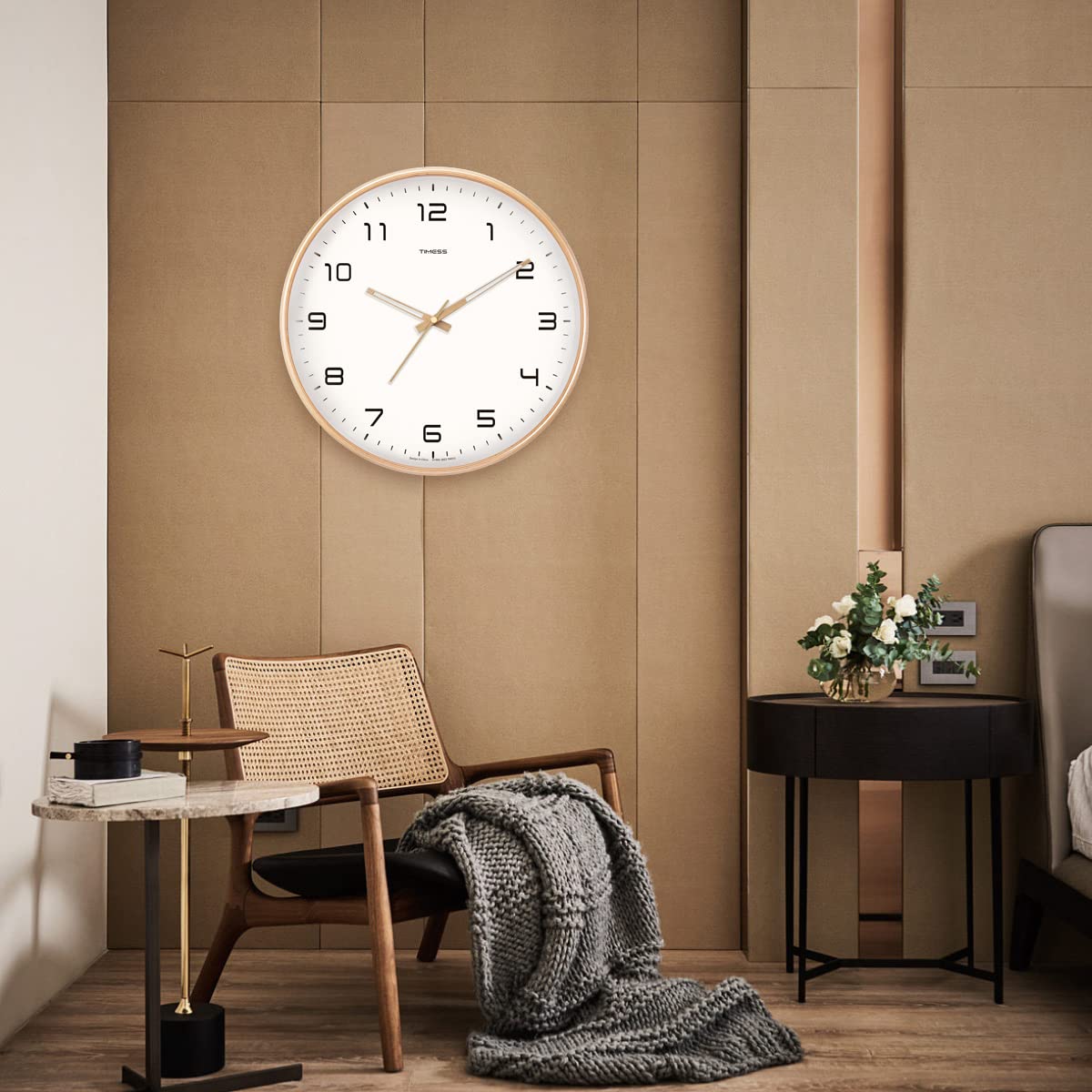 Skorter | Simple solid wood analog wall clock for home