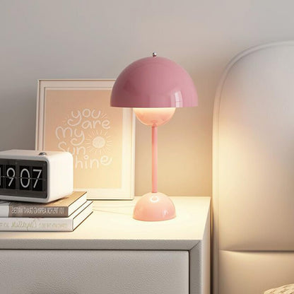 Skorter | NordicNest Scandinavian Table Lamp