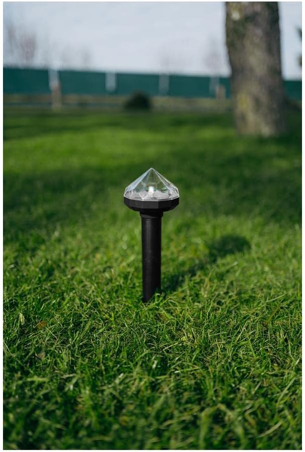 Skorter | Solar-powered animal repeller for garden and yard – Environmentally friendly protection against mice and rodents